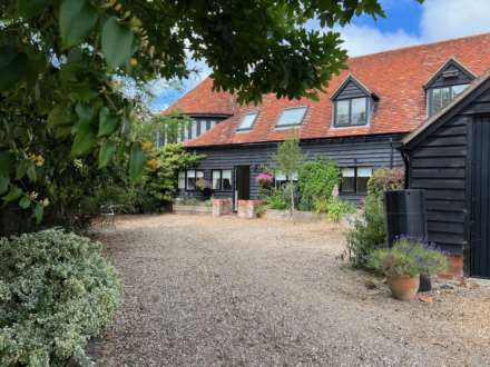 Essex Yard, Wingrave