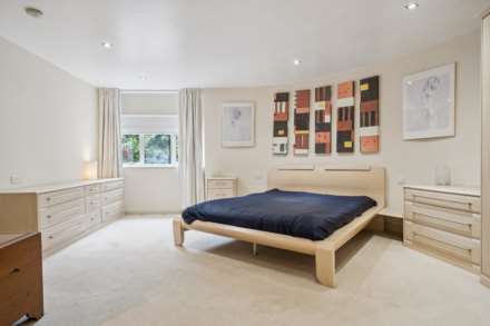 Essex Yard, Wingrave, Image 14