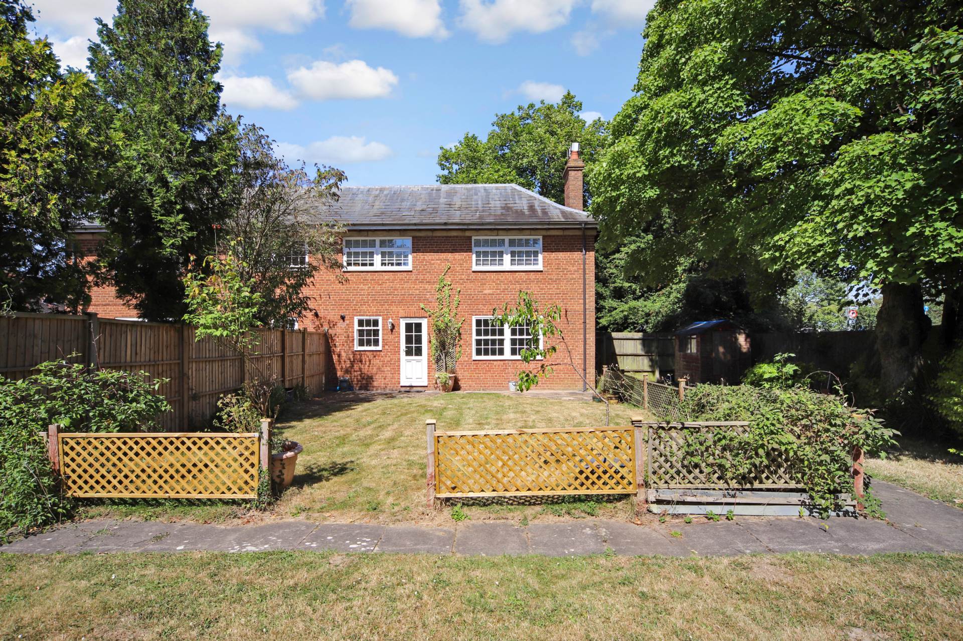 Burnhams Field, Weston Turville, Image 11