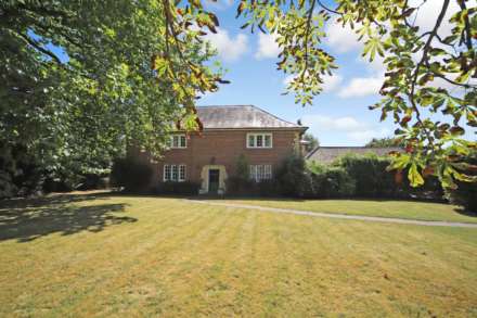 Burnhams Field, Weston Turville, Image 10