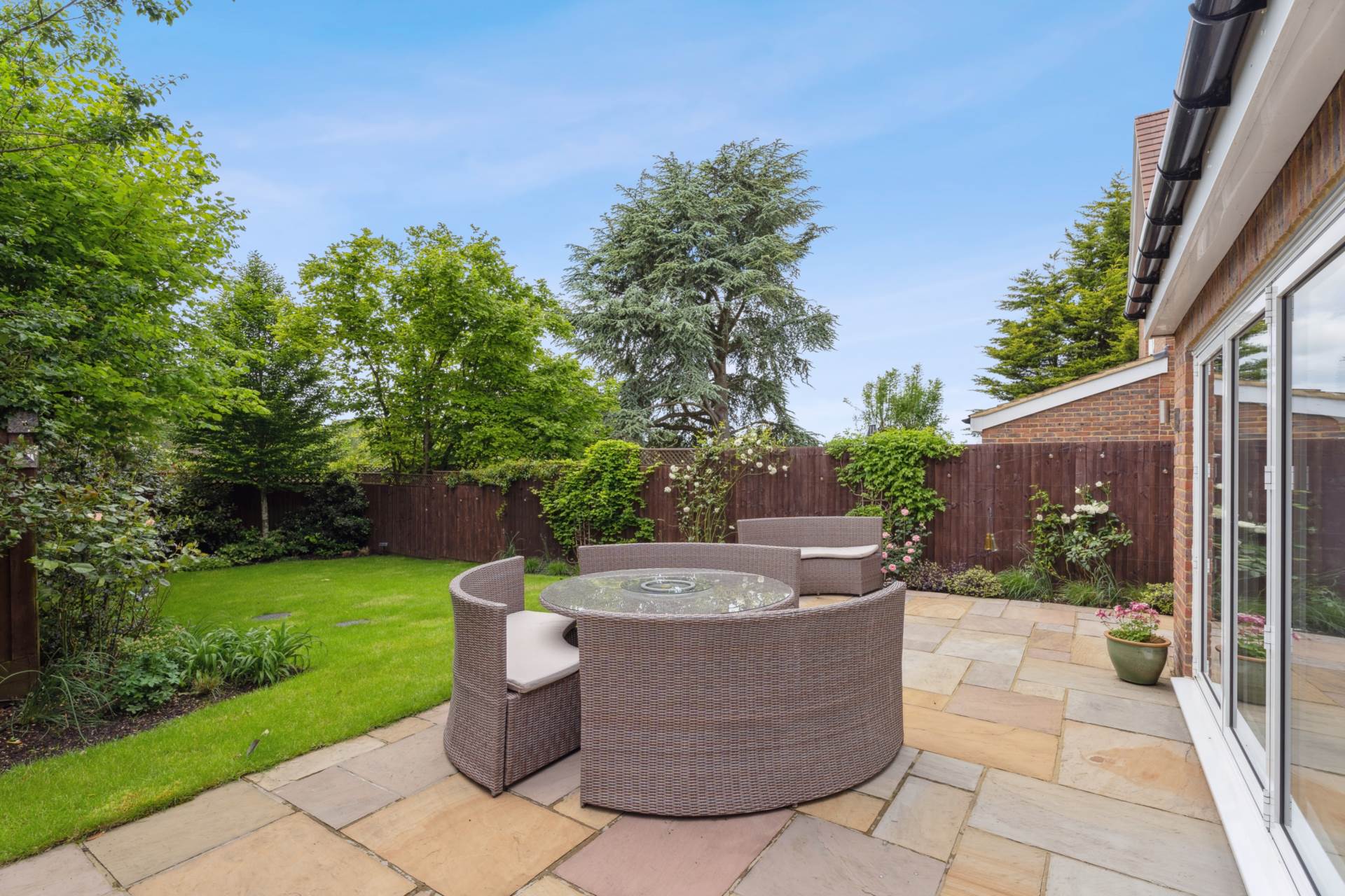 Grove Road, Tring, Image 16
