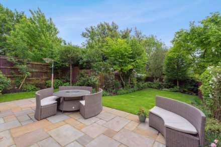 Grove Road, Tring, Image 15