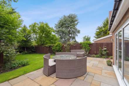 Grove Road, Tring, Image 16