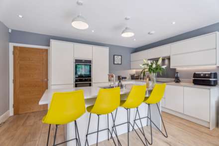 Grove Road, Tring, Image 4
