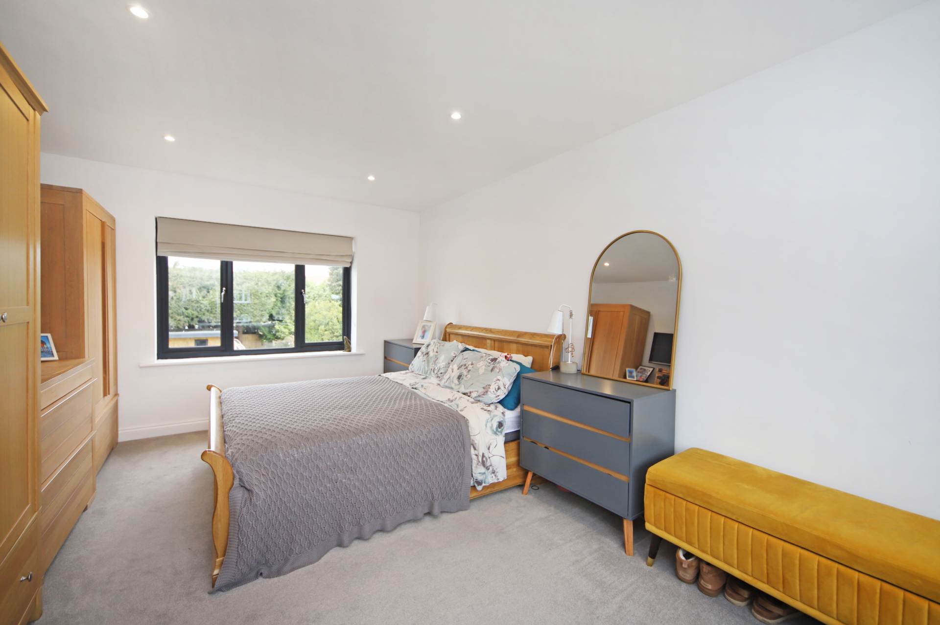 Harcourt Road, Tring, Image 17