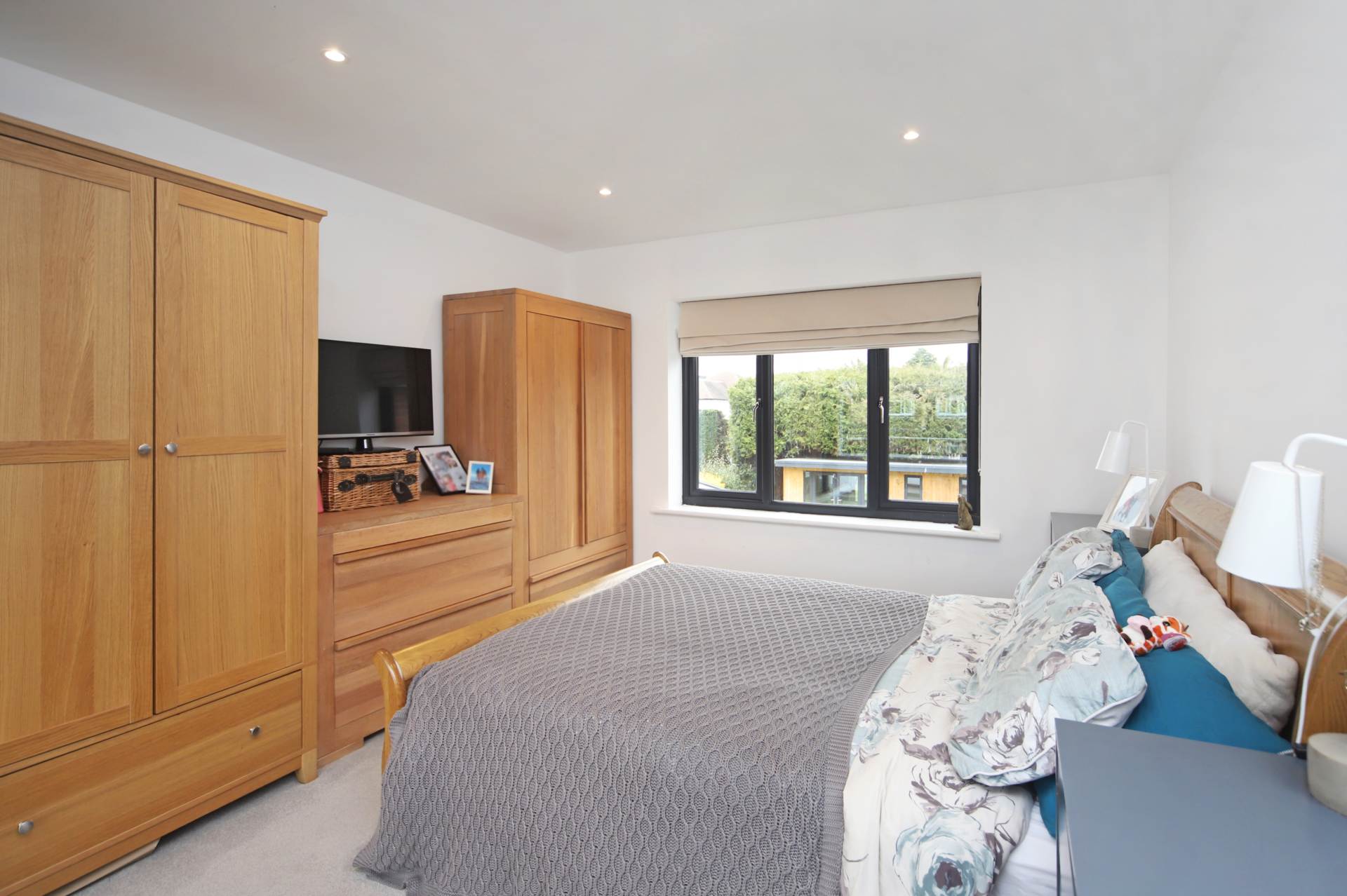 Harcourt Road, Tring, Image 18