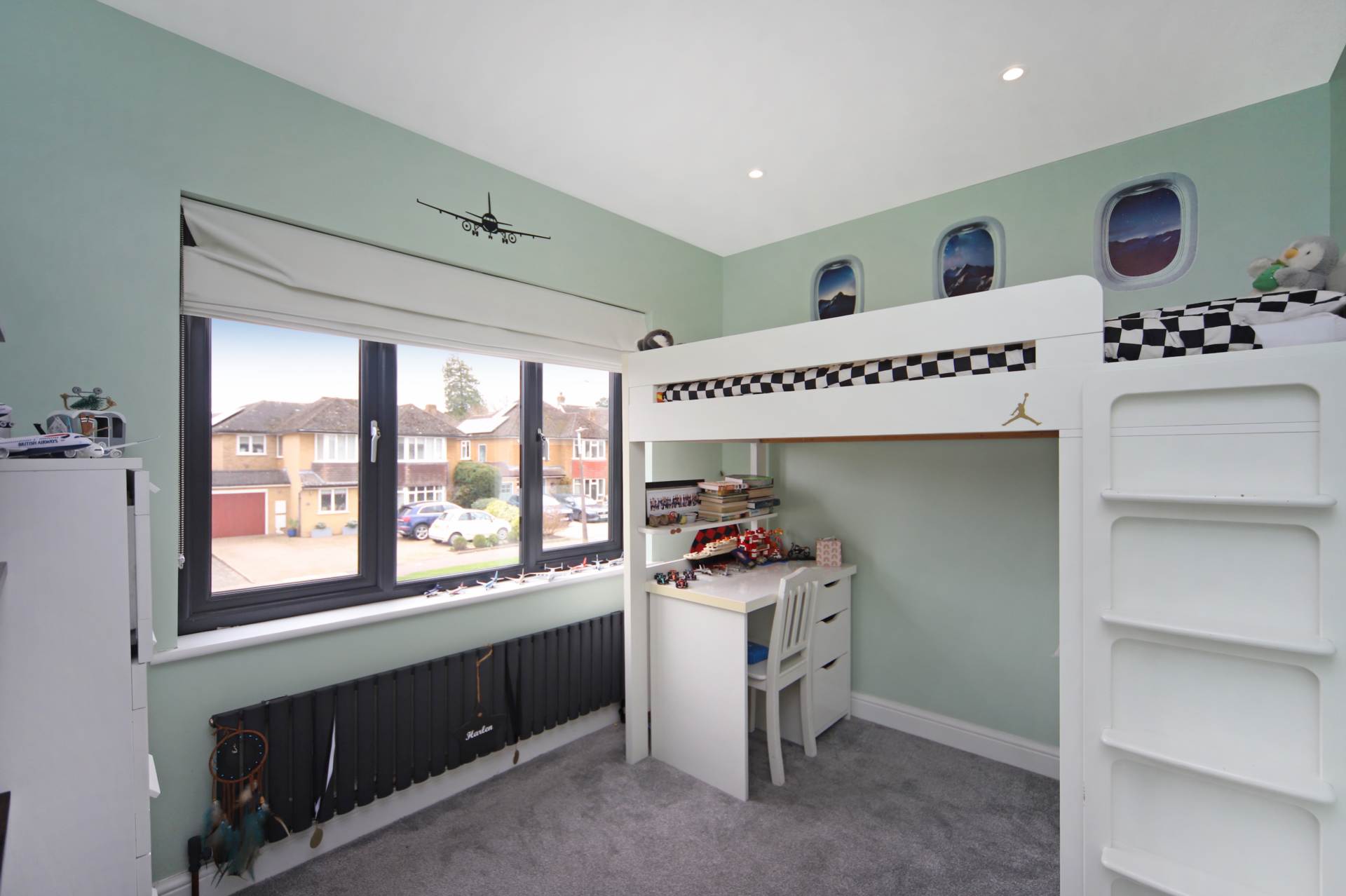 Harcourt Road, Tring, Image 19