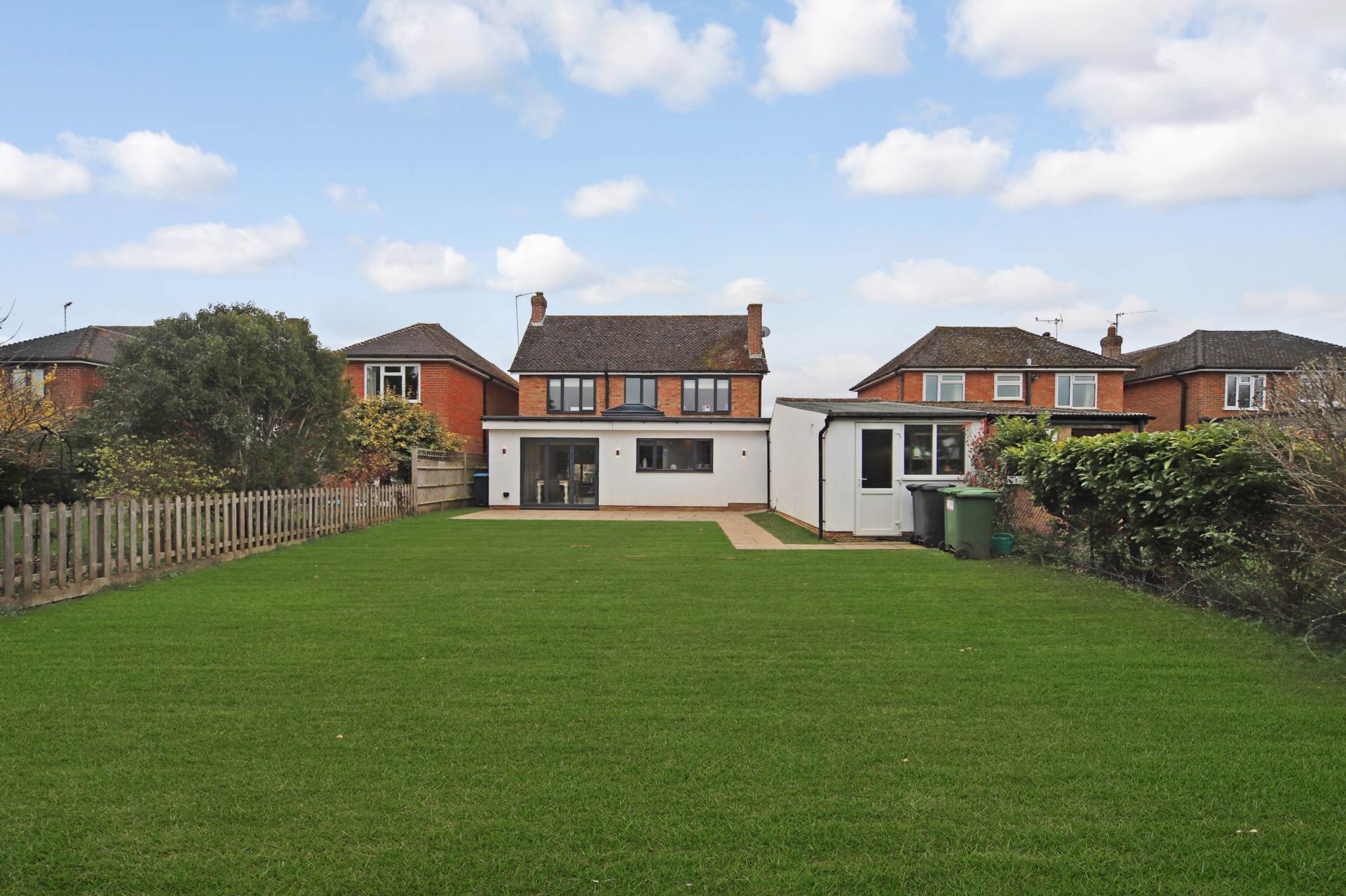 Harcourt Road, Tring, Image 26