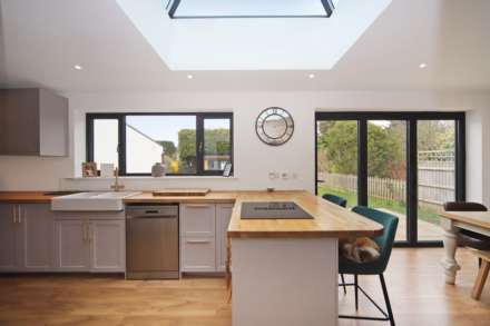 Harcourt Road, Tring, Image 5