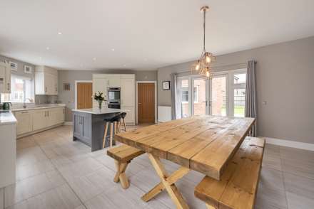 Chapel Drive, Aston Clinton, Image 15