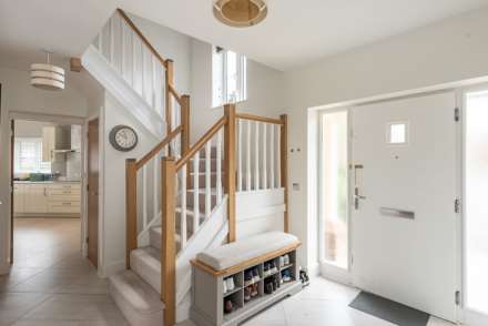 Chapel Drive, Aston Clinton, Image 19