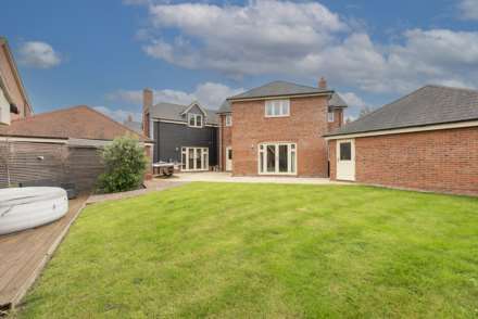 Chapel Drive, Aston Clinton, Image 41