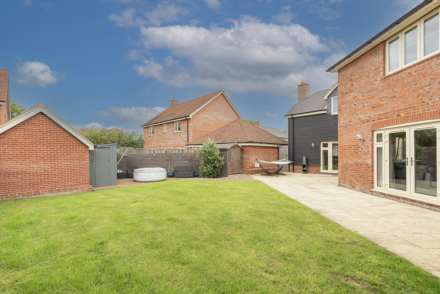 Chapel Drive, Aston Clinton, Image 42