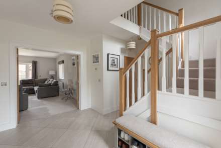 Chapel Drive, Aston Clinton, Image 5