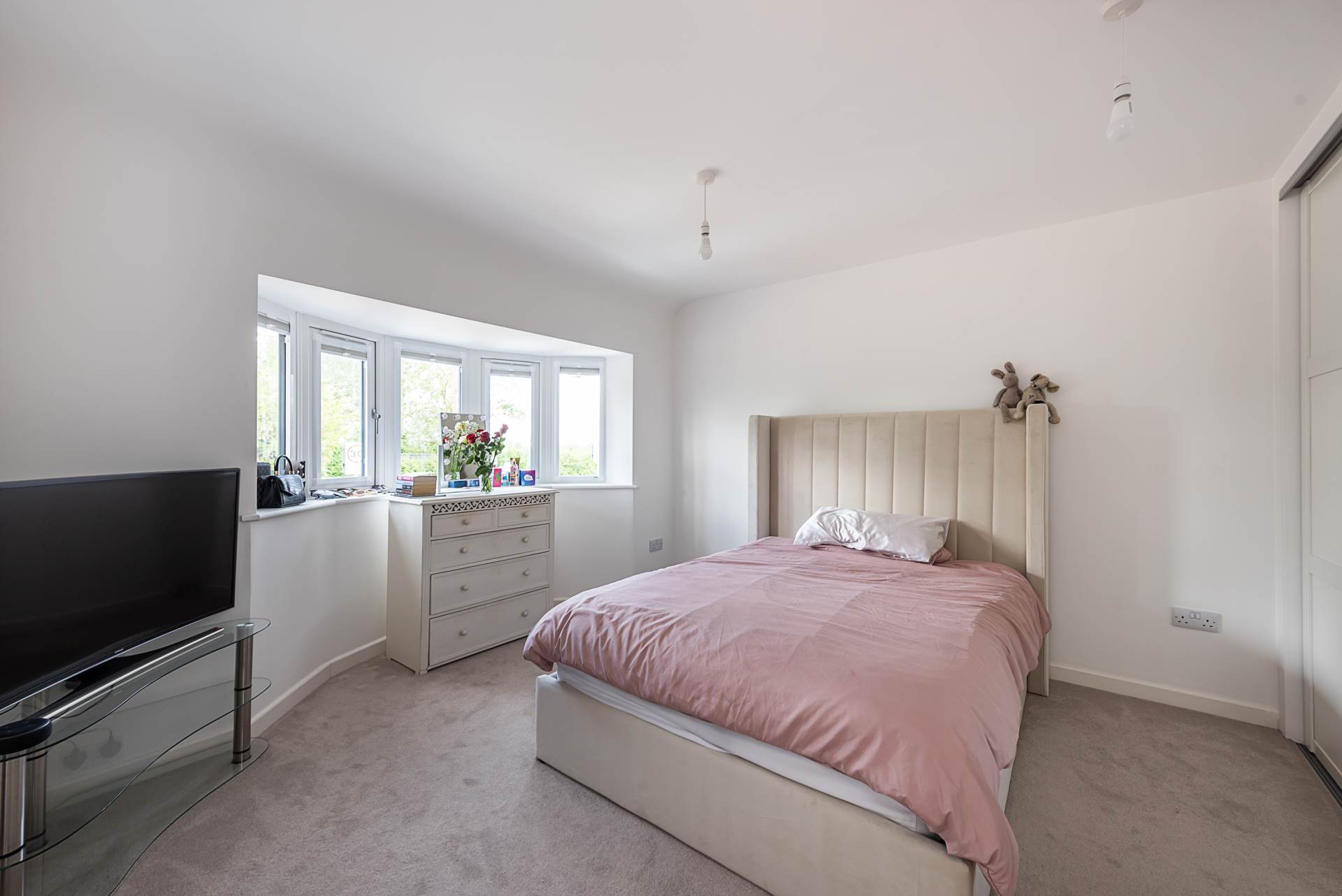 Icknield Way, Tring, Image 13