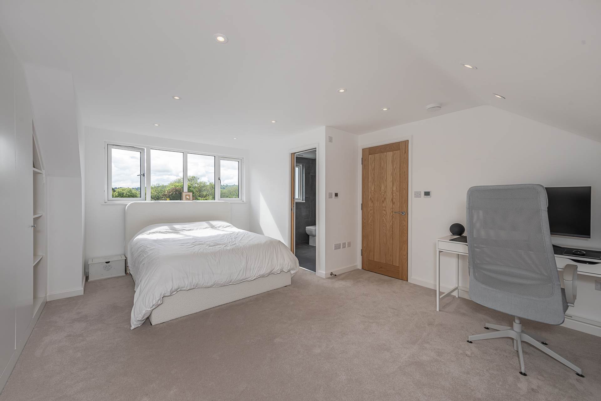Icknield Way, Tring, Image 20