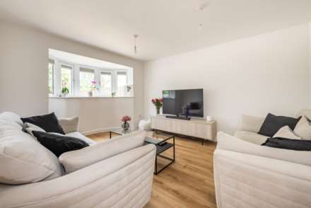 Icknield Way, Tring, Image 6