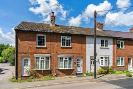 2 Bedroom Cottage, Startops End, Marsworth