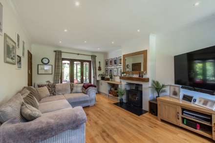 Recently re-available - Aston Hill, Halton, Image 6