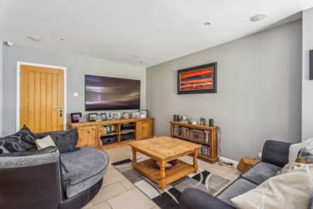 Grove Road, Tring, Image 5