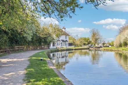 Bulbourne -  Canal Side, Image 32