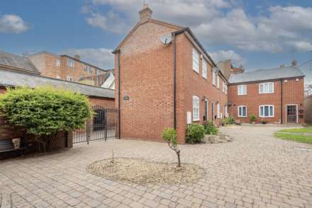 Market Mews, Leighton Buzzard, Image 15