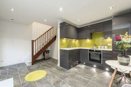 Market Mews, Leighton Buzzard, Image 4