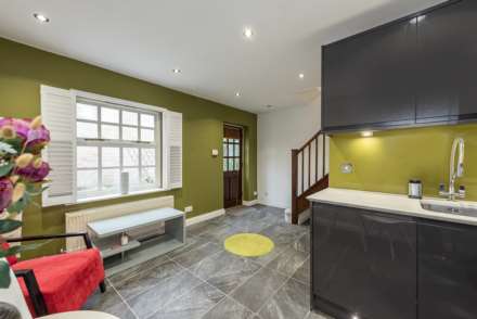 Market Mews, Leighton Buzzard, Image 6