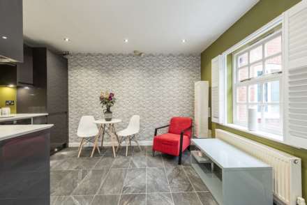 Market Mews, Leighton Buzzard, Image 8
