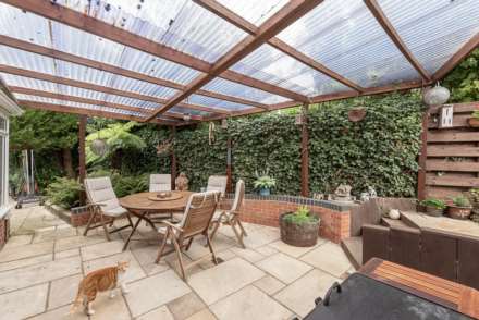 Nursery Gardens, Tring, Image 18
