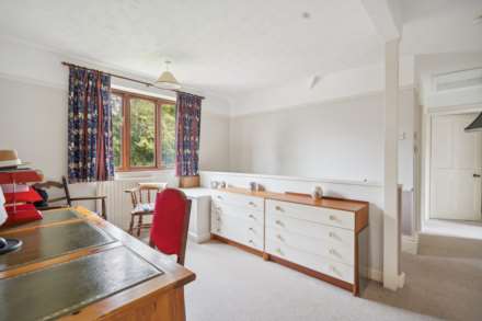 Station Road, Tring, Image 21