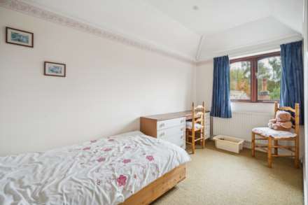 Station Road, Tring, Image 23