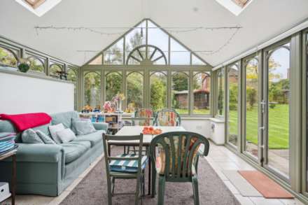 Station Road, Tring, Image 3