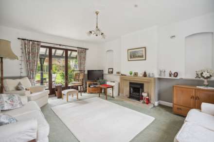 Station Road, Tring, Image 5