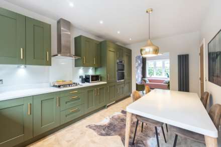 Chapel Drive, Aston Clinton, Image 11