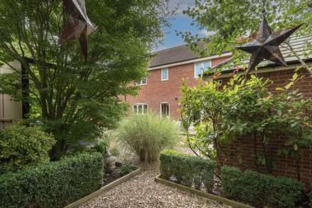 Chapel Drive, Aston Clinton, Image 28