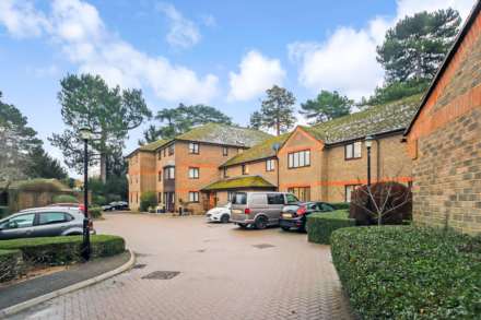 The Furlong, King Street, Tring, Image 1