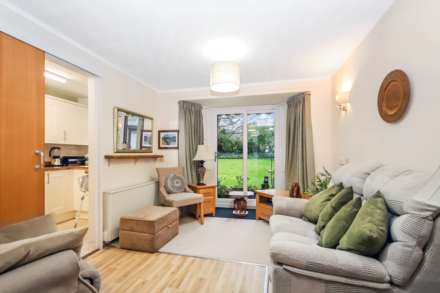 The Furlong, King Street, Tring, Image 2