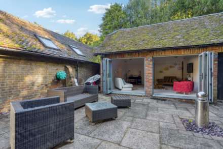 Aston Hill, Halton, Image 13
