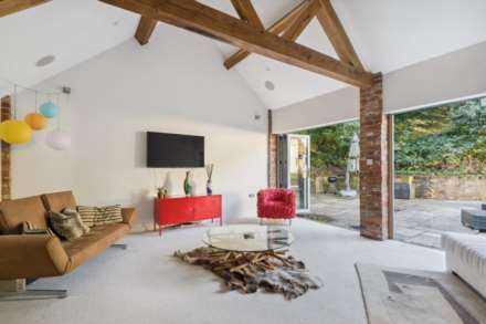 Aston Hill, Halton, Image 15