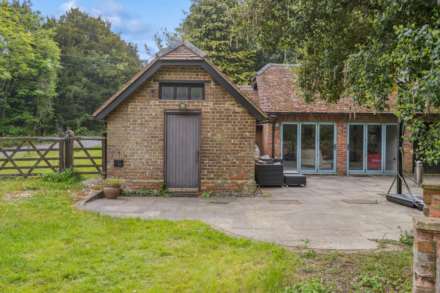 Aston Hill, Halton, Image 27