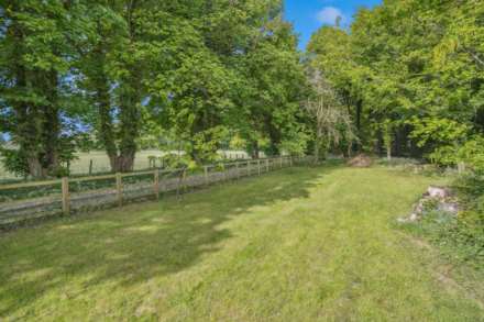 Aston Hill, Halton, Image 30