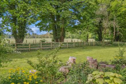 Aston Hill, Halton, Image 31
