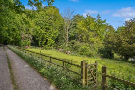 Aston Hill, Halton, Image 32