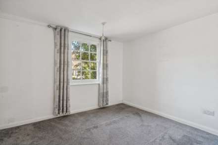 Burnhams Field, Weston Turville, Image 13