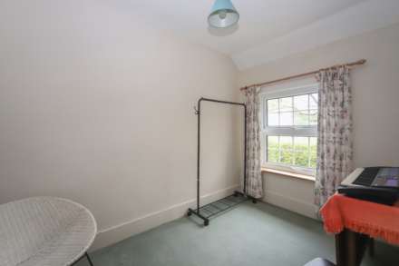 Hollybush Row, Tring, Image 12