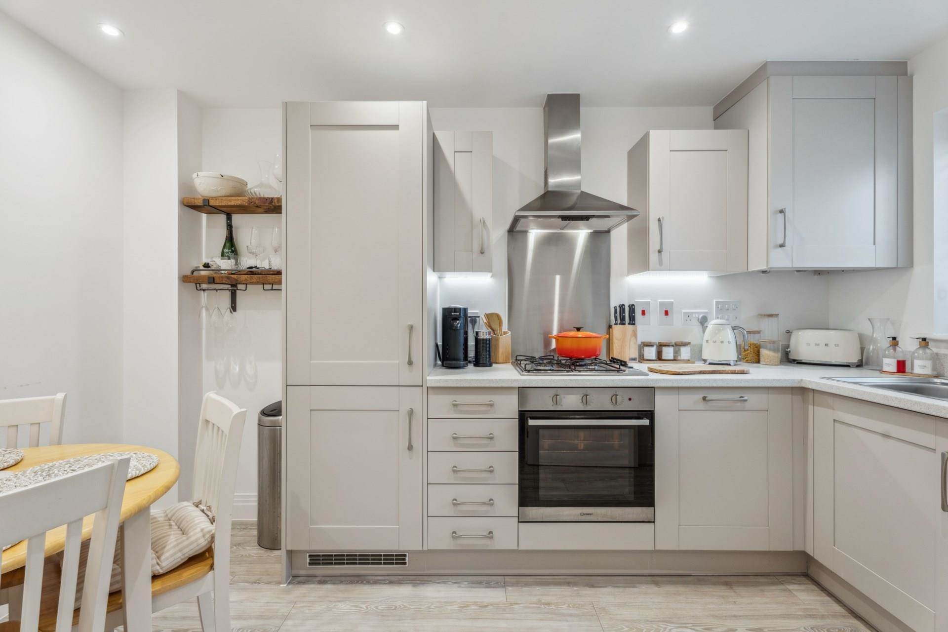 Blainways Avenue, Tring, Image 4
