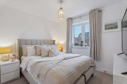 Blainways Avenue, Tring, Image 12