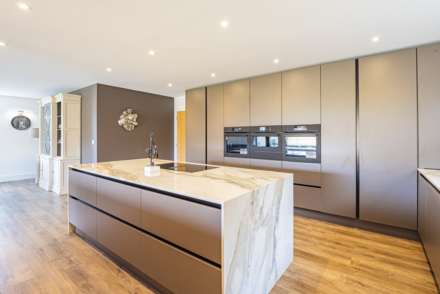 Christchurch Road, Tring, Image 12