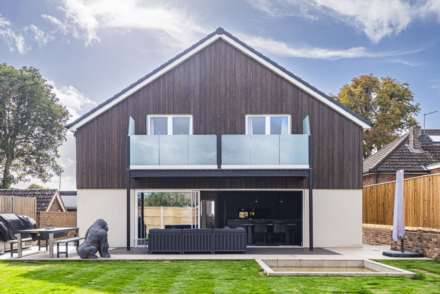 Christchurch Road, Tring, Image 3